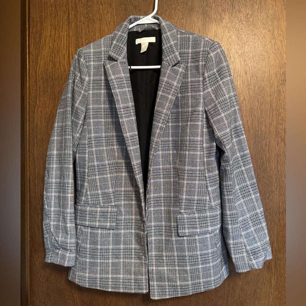 H&M Plaid Open-Front Blazer in Grey Blue and White